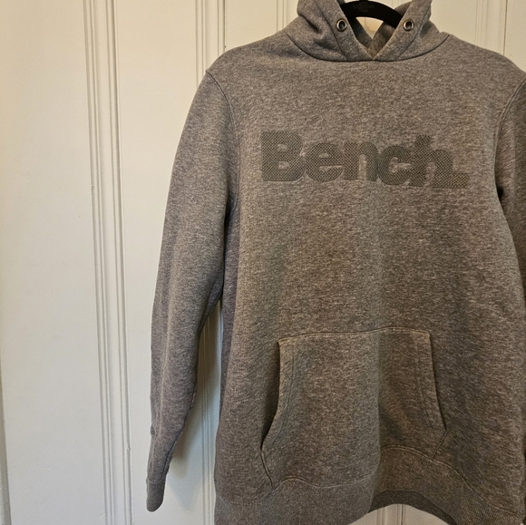 Used Medium Men's Gray Bench Pullover Hoodie - Picture 3 of 15